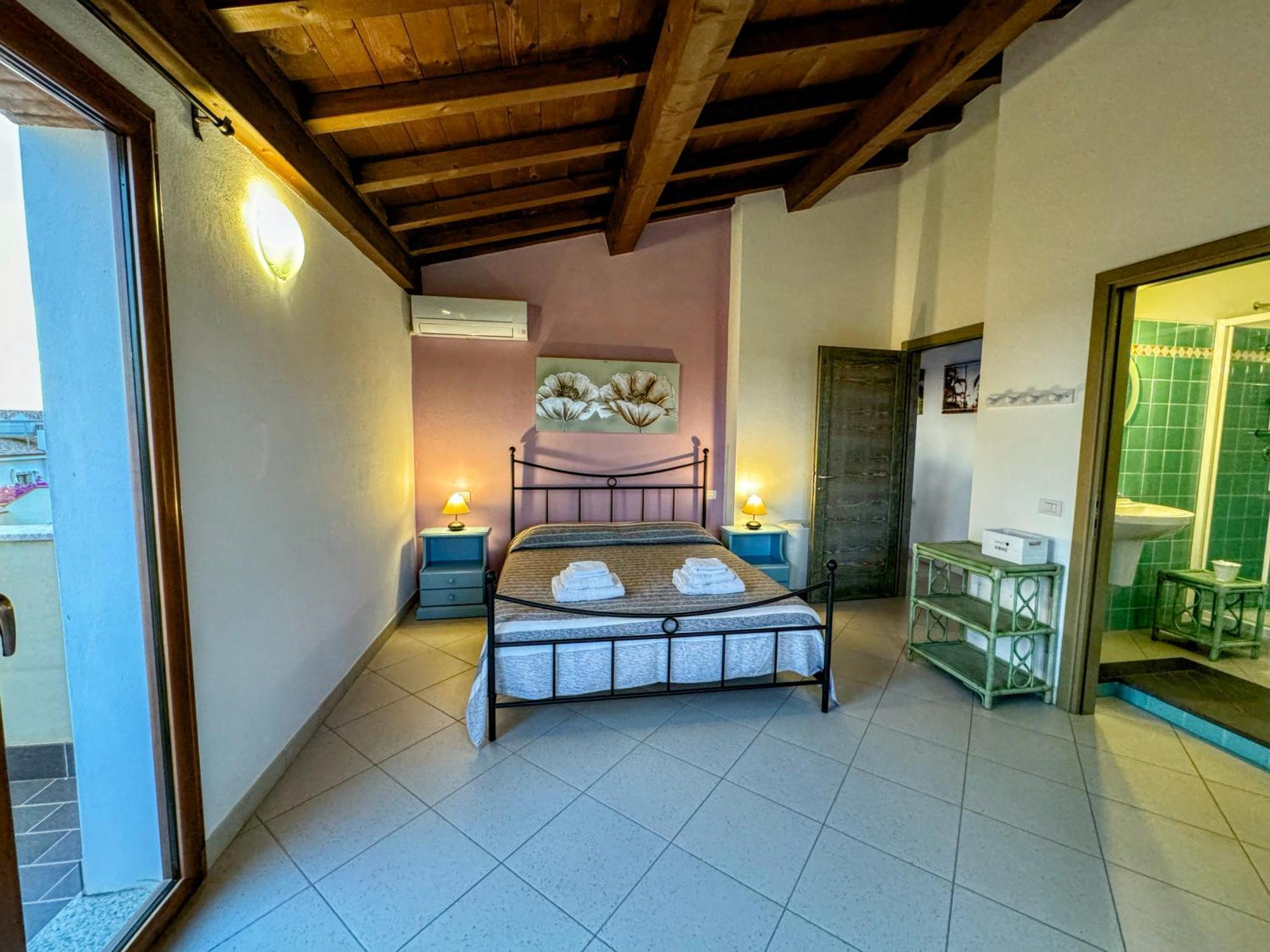 B&B Stell'E Mari SantʼAnna Arresi 外观 照片