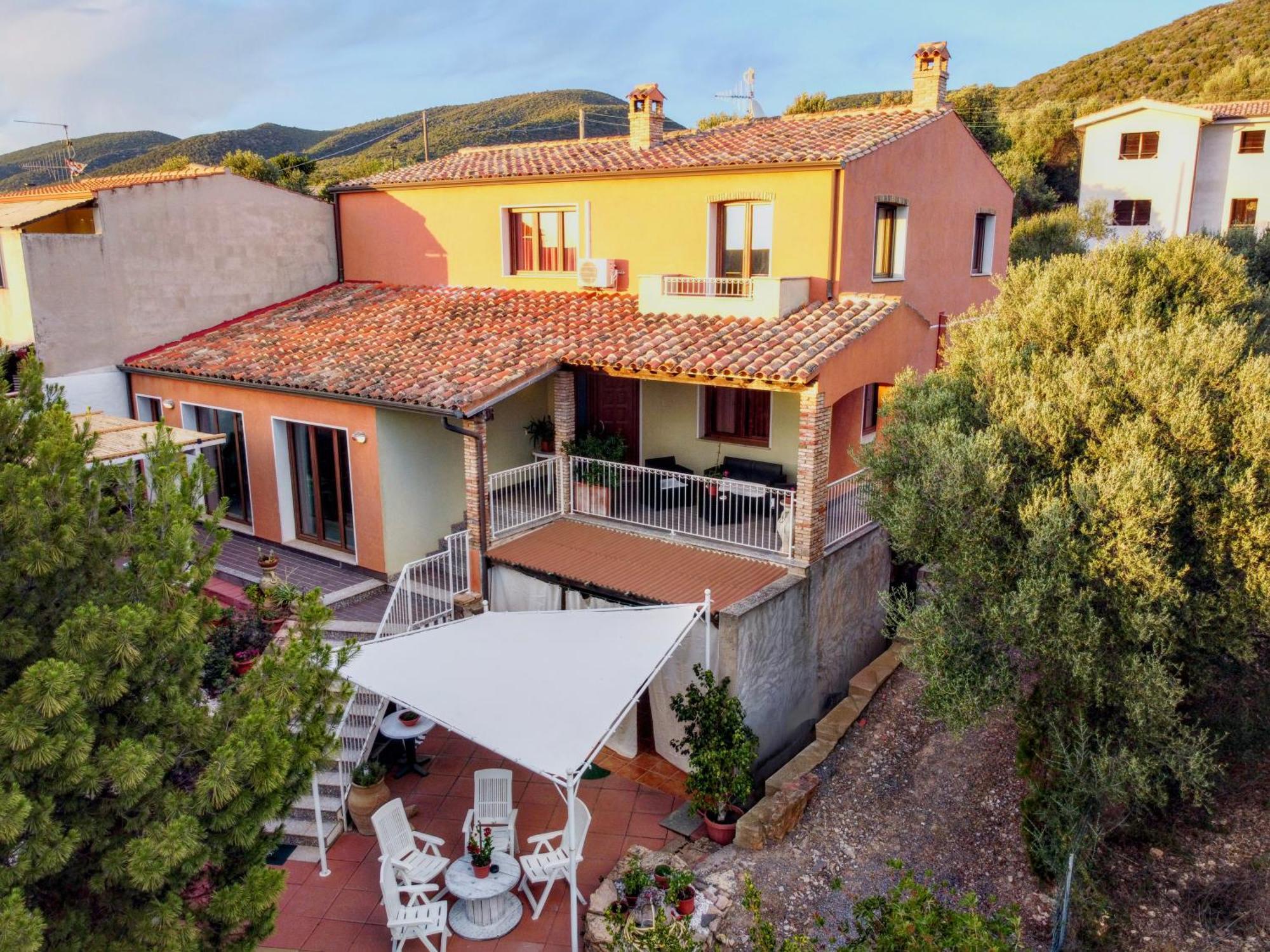B&B Stell'E Mari SantʼAnna Arresi 外观 照片